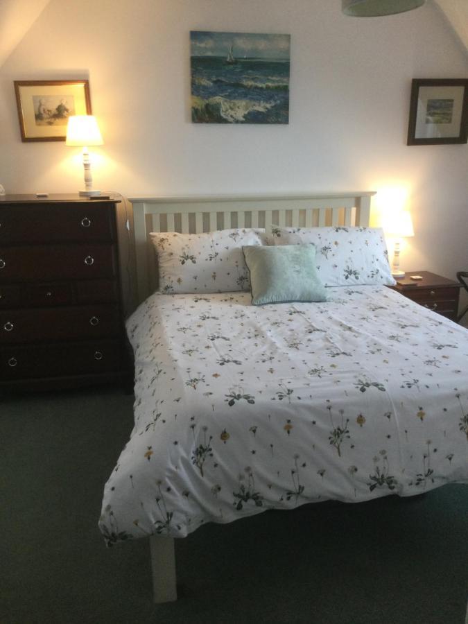 Piper'S Cave Bed And Breakfast Helmsdale Exterior photo