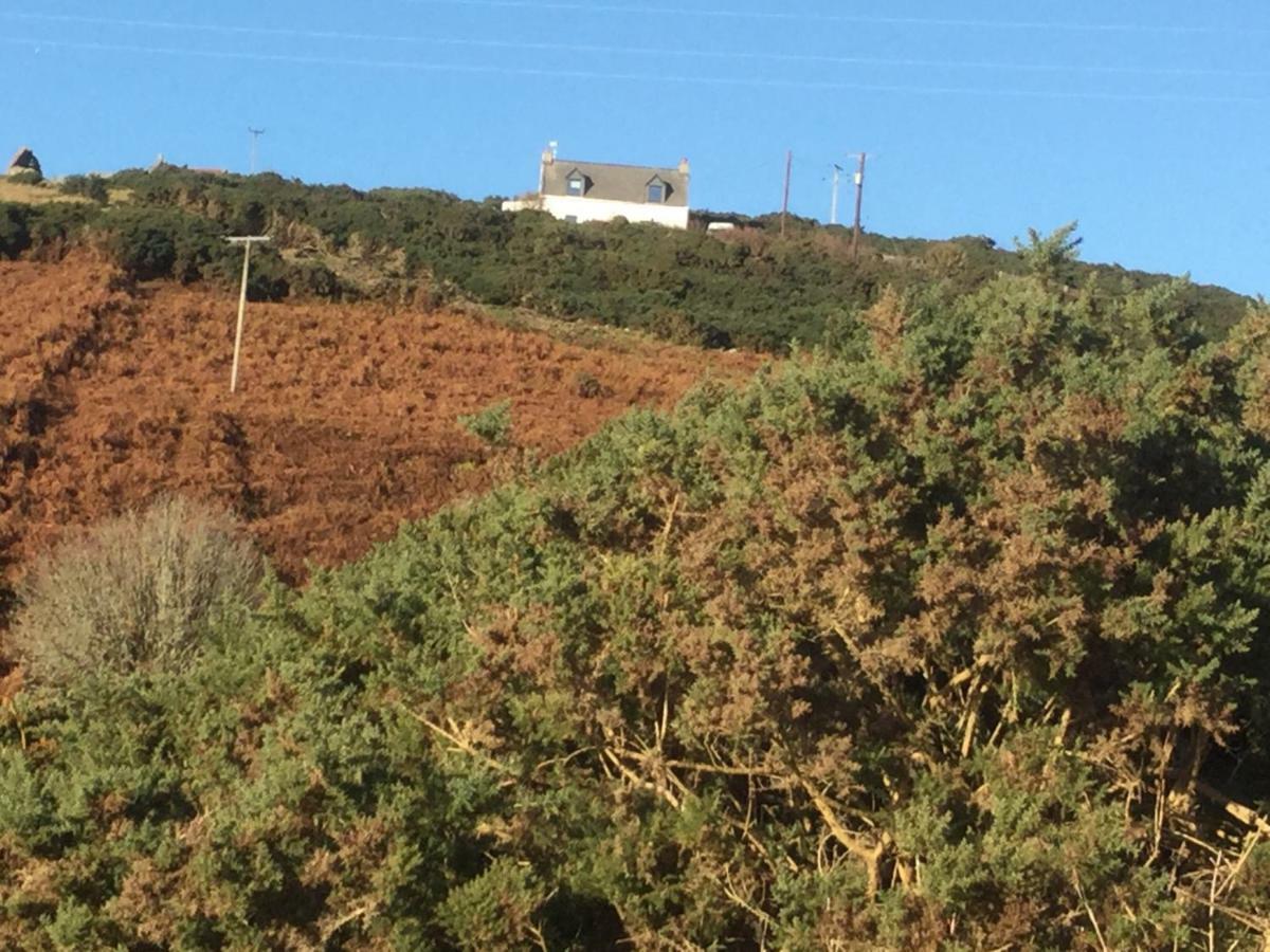 Piper'S Cave Bed And Breakfast Helmsdale Exterior photo